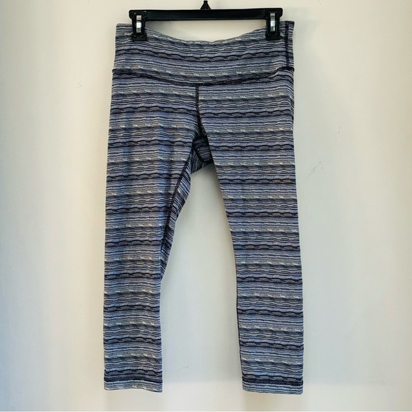 Lululemon Cropped leggings Blue Pattern W8 - Picture 1 of 7